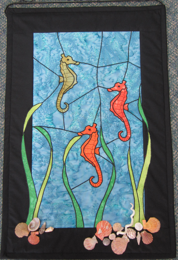 Seahorse Leadlight art quilt